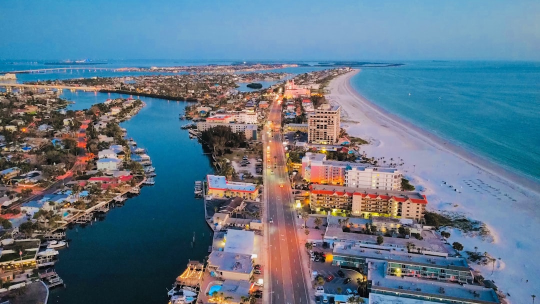 Best Internet Providers in Naples, Florida