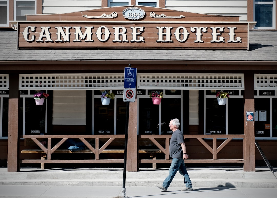 Collier County to address visitor drop, help fill hotel rooms. Here's how